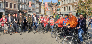 Groupe Socialiste du Parlement de Wallonie - Sensibilisation à l'utilisation du vélo - 